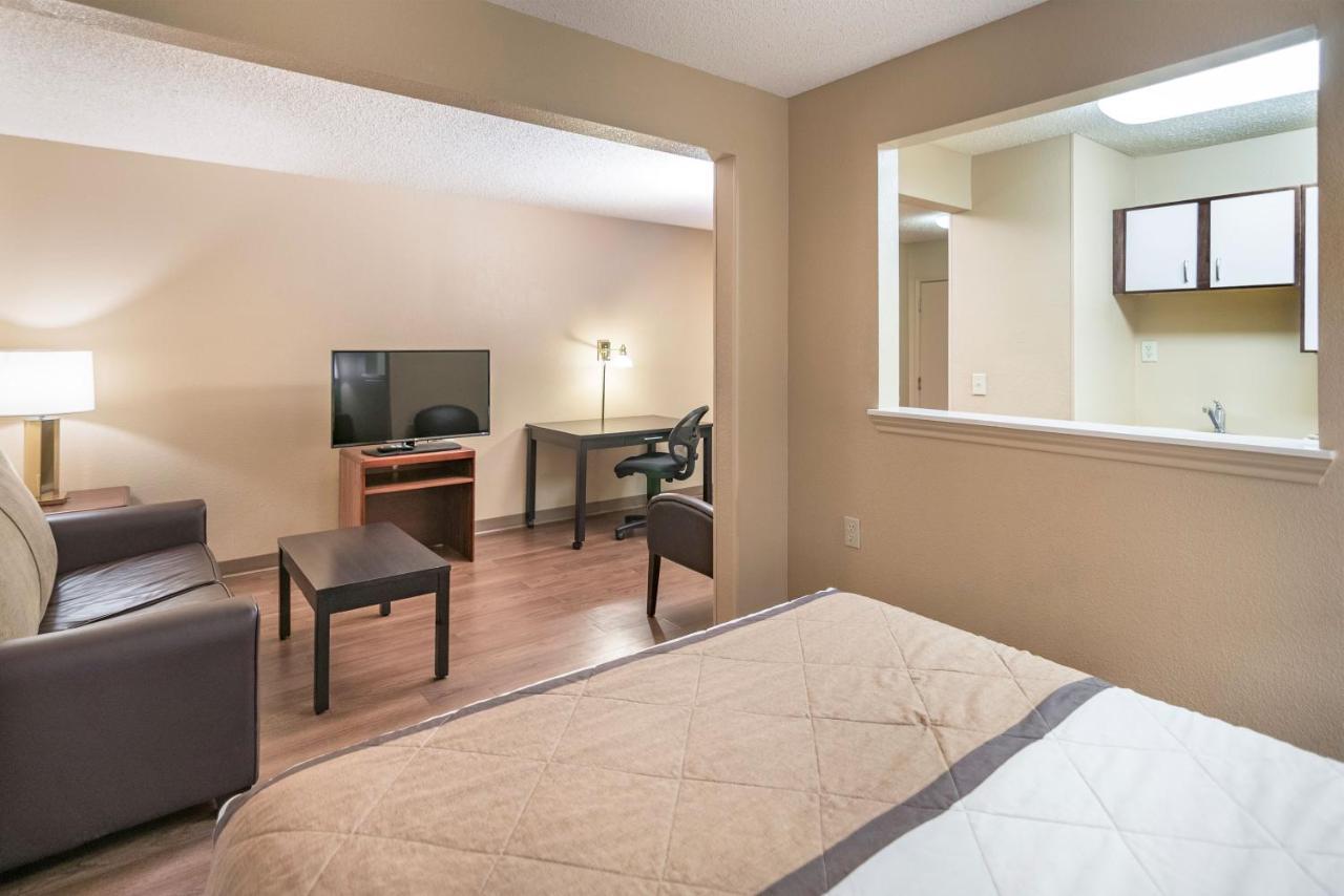 Extended Stay America Suites - Arlington - Six Flags Экстерьер фото