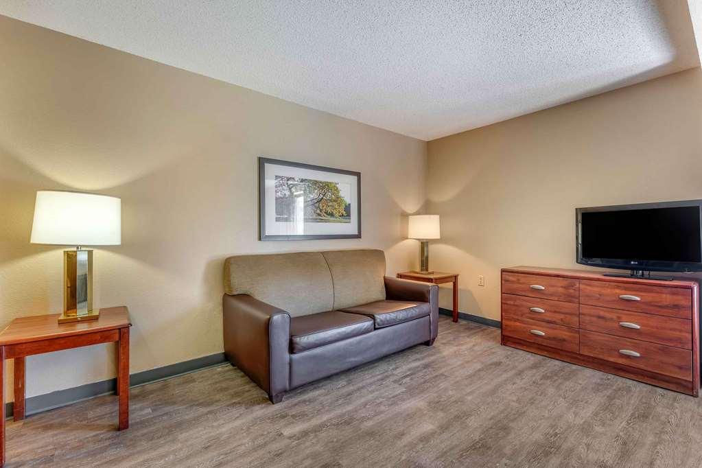 Extended Stay America Suites - Arlington - Six Flags Номер фото