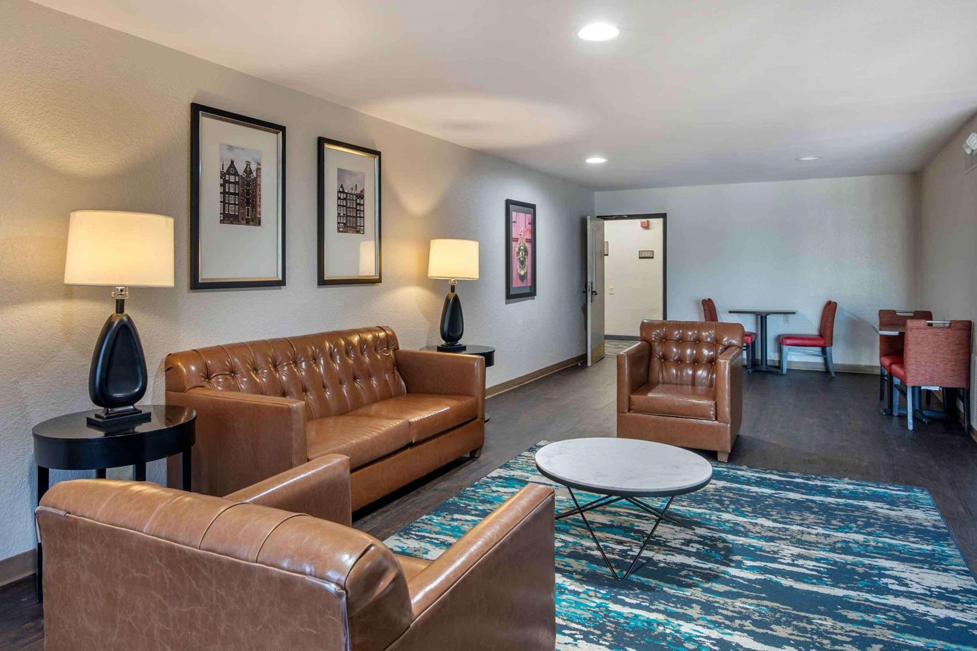 Extended Stay America Suites - Arlington - Six Flags Экстерьер фото